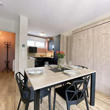 Apartamento Guerande, 2 Pieces, 4 Personnes - Fr-1-245-189 *
